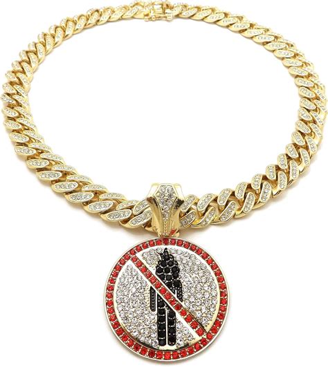 travis scott pendant necklace.